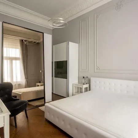 Riverside Apartment Budapest